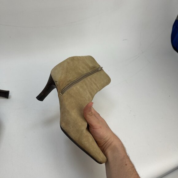 Y2K Steve Madden Tina Tan Suede Boots Women’s Size 7 Leather Upper Kitten Heels - Picture 8 of 14